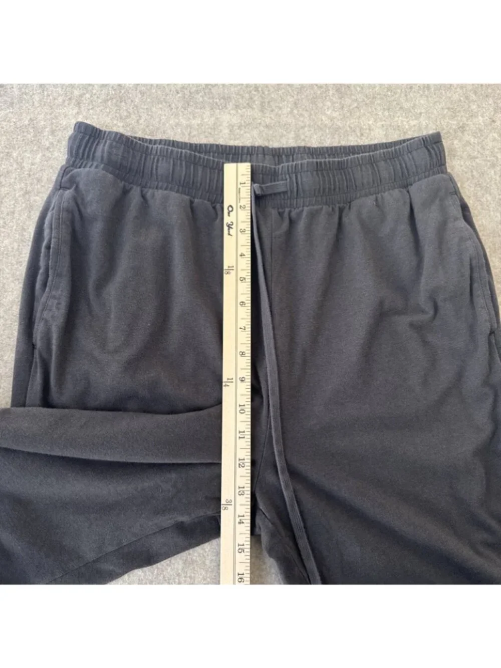 SKIMS‎ Jogger Pants Womens L Dark Gray Elastic Waist Pockets Lounge Cuffed